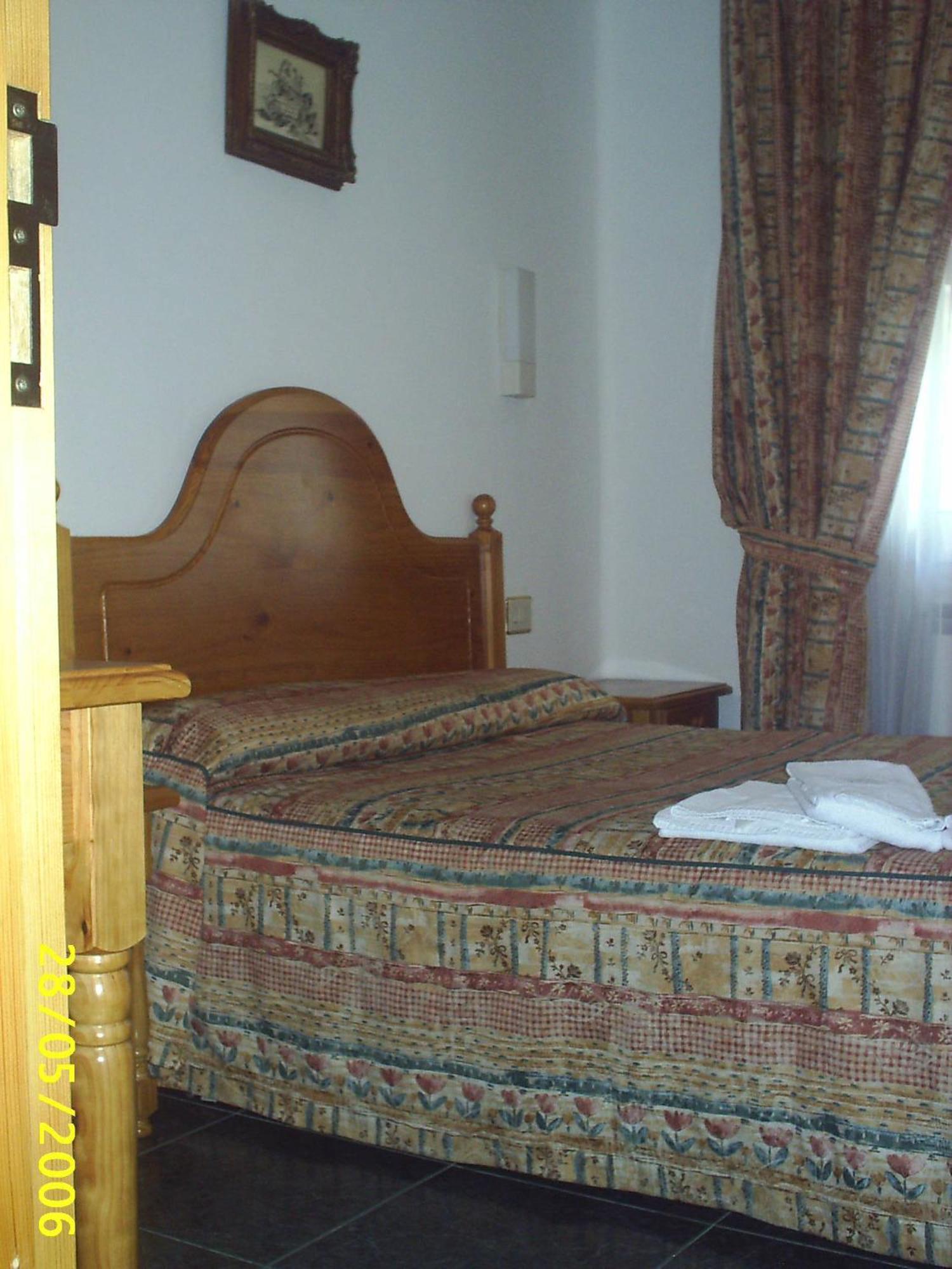 Gabarre Hotel Broto Ngoại thất bức ảnh